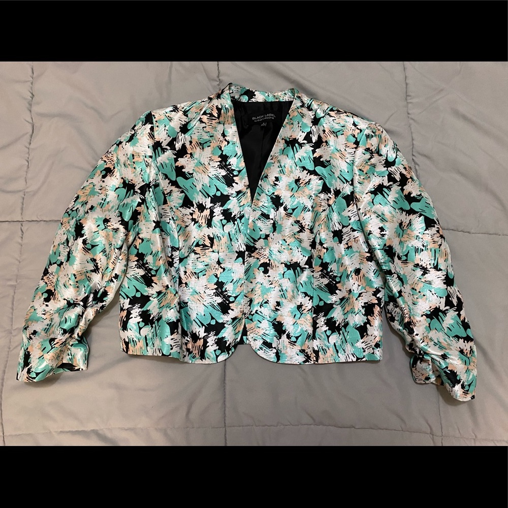 Black Label Cropped jacket